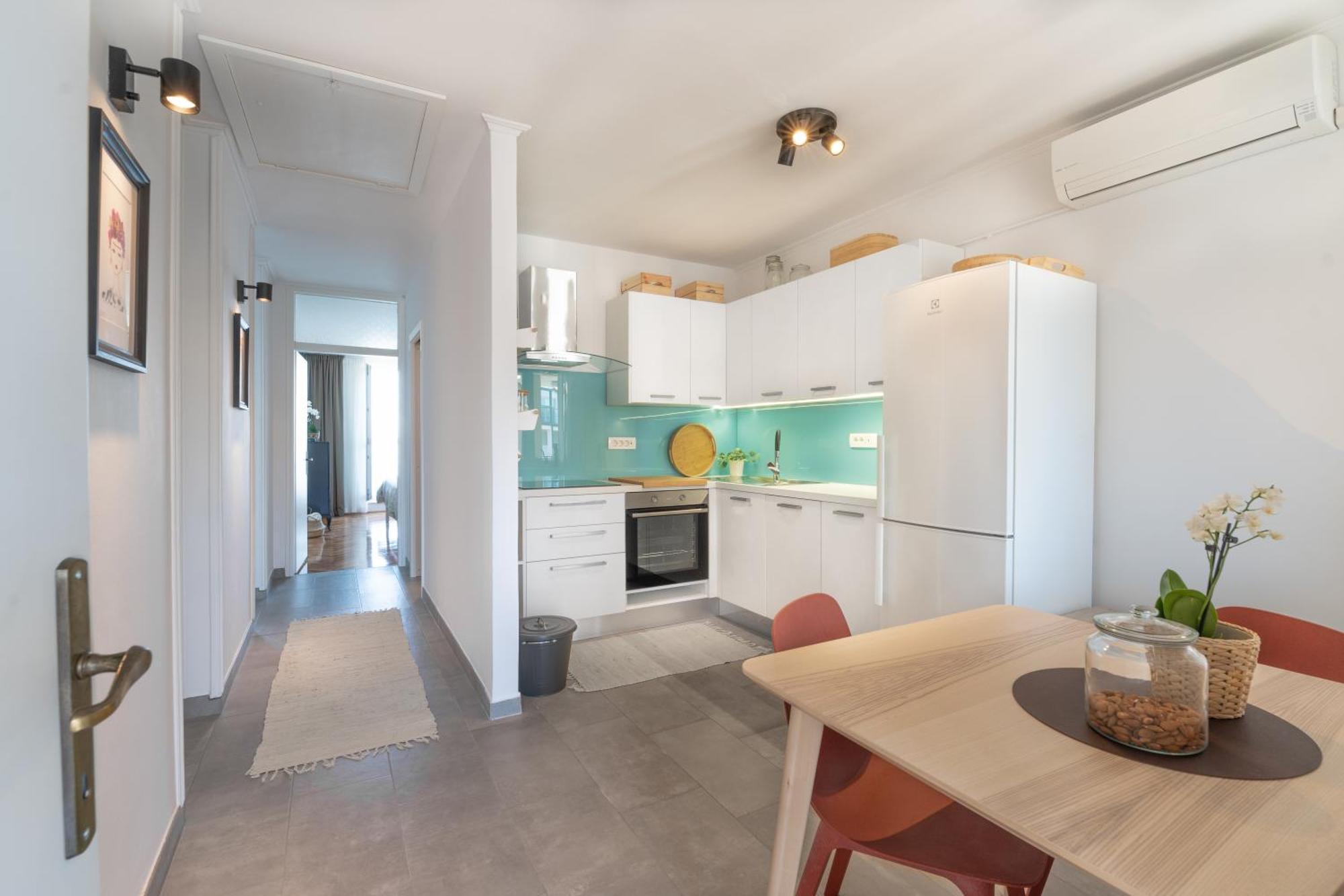Vibes With Balcony And Spectacular View Apartmán Porec